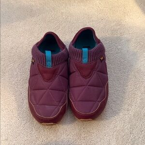 Teva Burgundy Quilted Slip-Ons with Teal Detail